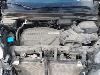 2019 Honda Ridgeline RTL with VIN 5FPYK3F50KB000027, listed as a IAAI auction lot 41856522 with 98,590 mi miles. Bid and sale history available at carsss.com. Image 10.