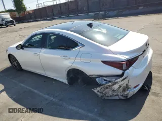 2022 Lexus ES 350 z VIN 58ADZ1B16NU125205, wystawiony jako Copart lot #55099155 z przebiegiem 49 532 mil mil oraz Szkoda całkowita • Salvage title. Historia ofert i sprzedaży dostępna na DreamBid. Obrazek 2.