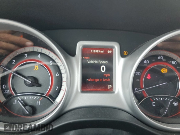 2015 Dodge Journey SXT with VIN 3C4PDCBGXFT743372, listed as a Copart auction lot 65270895 with 119,593 mi miles and Salvage title. Bid and sale history available at DreamBid. Image 9.
