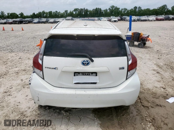 2015 Toyota Prius One z VIN JTDKDTB39F1578350, wystawiony jako Copart lot #57680135 z przebiegiem 128 973 mil mil oraz Czysty tytuł • Clean title. Historia ofert i sprzedaży dostępna na DreamBid. Obrazek 6.