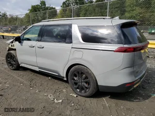 2024 Kia Carnival SX with VIN KNDNE5H3XR6354928, listed as a Copart auction lot 73643174 with 6,265 mi miles and Salvage Title. Bid and sale history available at carsss.com. Image 2.