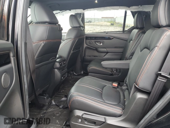 2024 Honda Pilot TrailSport with VIN 5FNYG1H61RB041362, listed as a Copart auction lot 67920164 with 5,511 mi miles and Salvage Title. Bid and sale history available at carsss.com. Image 11.