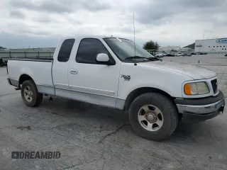 2002 Ford F-150 XL z VIN 1FTRX17W42NC08021, wystawiony jako Copart lot #54981215 z przebiegiem 109 078 mil mil oraz Czysty tytuł • Clean title. Historia ofert i sprzedaży dostępna na DreamBid. Obrazek 4.