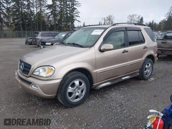 2002 Mercedes-Benz M 320/430/500 с VIN 4JGAB54E92A334912, выставлен на аукционе IAAI как лот 41825224 с пробегом 172 579 миль миль и . История ставок и продаж доступна на DreamBid. Изображение 17.