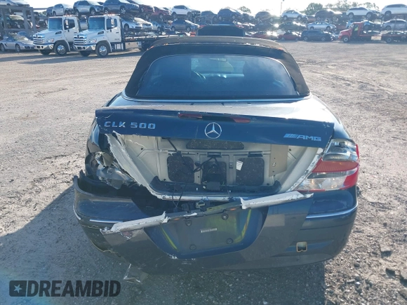 2005 Mercedes-Benz CLK 500 с VIN WDBTK75G75T035547, выставлен на аукционе IAAI как лот 42604824 с пробегом 124 025 миль миль и . История ставок и продаж доступна на DreamBid. Изображение 16.