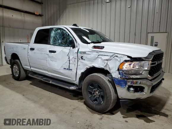 2024 Ram 2500 Big Horn with VIN 3C6UR5DL6RG244728, listed as a Copart auction lot 63820805 with 39,351 mi miles and Clean title. Bid and sale history available at DreamBid. Image 4.