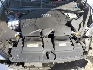 2020 Audi Q8 Premium Plus with VIN WA1BVAF10LD014844, listed as a Copart auction lot 83256404 with 0 mi miles and Salvage Title. Bid and sale history available at carsss.com. Image 12.