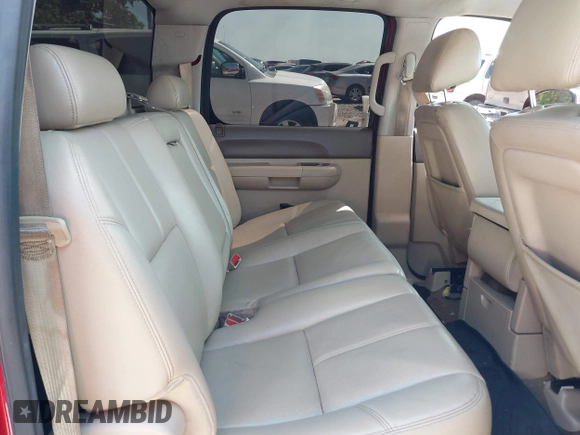 2013 GMC Sierra 1500 SLE z VIN 3GTP1VE08DG282469, wystawiony jako IAAI lot #42015632 z przebiegiem 194 087 mil mil oraz . Historia ofert i sprzedaży dostępna na DreamBid. Obrazek 8.