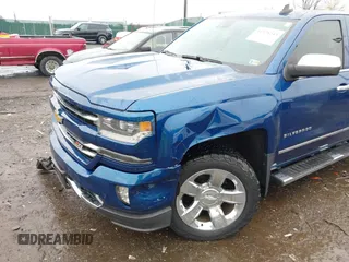 2016 Chevrolet Silverado 1500 LTZ with VIN 3GCUKSEC9GG291579, listed as a IAAI auction lot 41978243 with 112,278 mi miles. Bid and sale history available at carsss.com. Image 17.