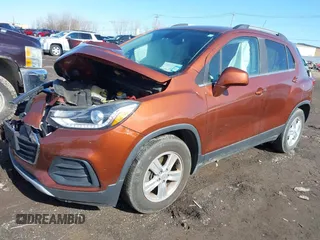 2019 Chevrolet Trax LT with VIN 3GNCJLSB3KL313776, listed as a IAAI auction lot 41830533 with 73,577 mi miles. Bid and sale history available at carsss.com. Image 2.