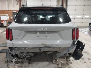 2022 Kia Sorento X-Line S with VIN 5XYRLDLCXNG082848, listed as a IAAI auction lot 41587291 with 61,791 mi miles. Bid and sale history available at carsss.com. Image 16.