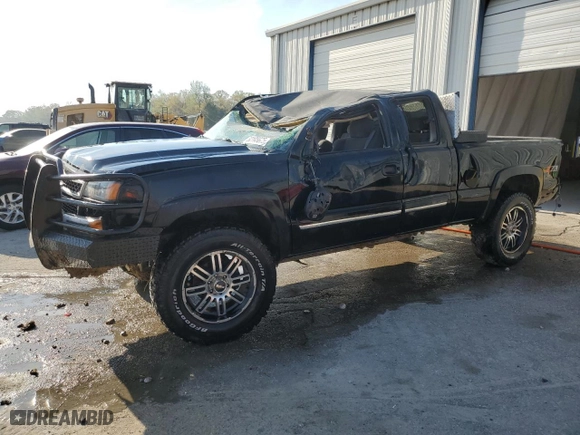 2006 Chevrolet Silverado 1500 LT2 with VIN 1GCEK19B66Z194709, listed as a Copart auction lot 50185675 with 0 mi miles and Salvage Title. Bid and sale history available at carsss.com. Image 1.