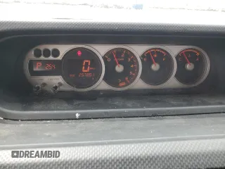 2008 Scion xB z VIN JTLKE50E281032171, wystawiony jako Copart lot #56590495 z przebiegiem 257 801 mil mil oraz Tytuł czysty. Historia ofert i sprzedaży dostępna na DreamBid. Obrazek 9.