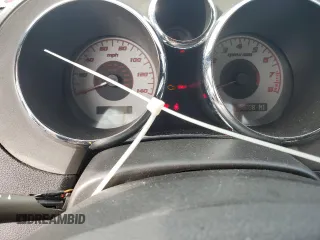 2006 Pontiac Solstice z VIN 1G2MB33B96Y101269, wystawiony jako Copart lot #70323934 z przebiegiem 85 038 mil mil oraz Szkoda całkowita • Salvage title. Historia ofert i sprzedaży dostępna na DreamBid. Obrazek 9.