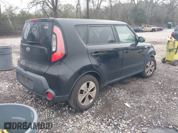 2016 Kia Soul with VIN KNDJN2A25G7345009, listed as a IAAI auction lot 41805886 with 130,000 mi miles and . Bid and sale history available at DreamBid. Image 4.