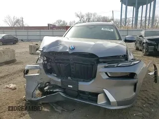 2024 BMW X7 xDrive40i z VIN 5UX23EM0XR9S60730, wystawiony jako Copart lot #49636395 z przebiegiem Nie podano mil oraz Szkoda całkowita • Salvage title. Historia ofert i sprzedaży dostępna na DreamBid. Obrazek 12.