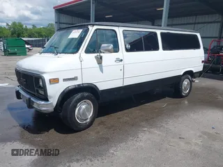 1995 GMC Rally z VIN 1GJGG39K1SF521849, wystawiony jako IAAI lot #42197276 z przebiegiem 208 329 mil mil oraz . Historia ofert i sprzedaży dostępna na DreamBid. Obrazek 2.
