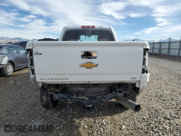 2019 Chevrolet Silverado 3500HD LTZ with VIN 1GC4KXCY3KF254744, listed as a Copart auction lot 79970184 with 101,802 mi miles and Salvage Title. Bid and sale history available at carsss.com. Image 6.