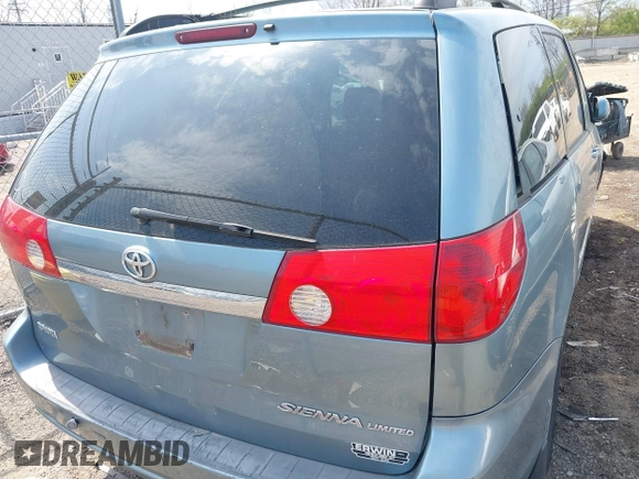 2006 Toyota Sienna XLE with VIN 5TDZA22C46S470450, listed as a IAAI auction lot 42034110 with 277,119 mi miles. Bid and sale history available at carsss.com. Image 16.