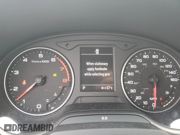 2015 Audi A3 1.8T Premium with VIN WAUACGFF3F1013762, listed as a Copart auction lot 39160744 with 0 mi miles. Bid and sale history available at carsss.com. Image 9.