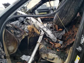 2018 Volvo XC90 Momentum z VIN YV4A22PK8J1207438, wystawiony jako Copart lot #88985305 z przebiegiem Nie podano mil oraz Szkoda całkowita • Salvage title. Historia ofert i sprzedaży dostępna na DreamBid. Obrazek 7.
