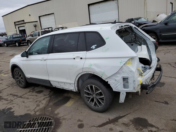 2021 Volkswagen Tiguan S with VIN 3VV0B7AX1MM074272, listed as a Copart auction lot 43519695 with 35,021 mi miles and Salvage title. Bid and sale history available at DreamBid. Image 2.