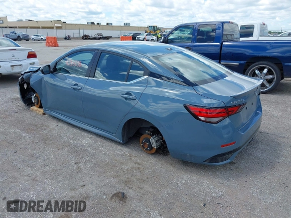 2025 Nissan Sentra SR with VIN 3N1AB8DV7SY270972, listed as a IAAI auction lot 42153738 with 1,222 mi miles and . Bid and sale history available at DreamBid. Image 3.