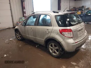 2009 Suzuki SX4 Man Touring Pkg AWD with VIN JS2YB417X95100192, listed as a IAAI auction lot 41618761 with 172,687 mi miles. Bid and sale history available at carsss.com. Image 3.