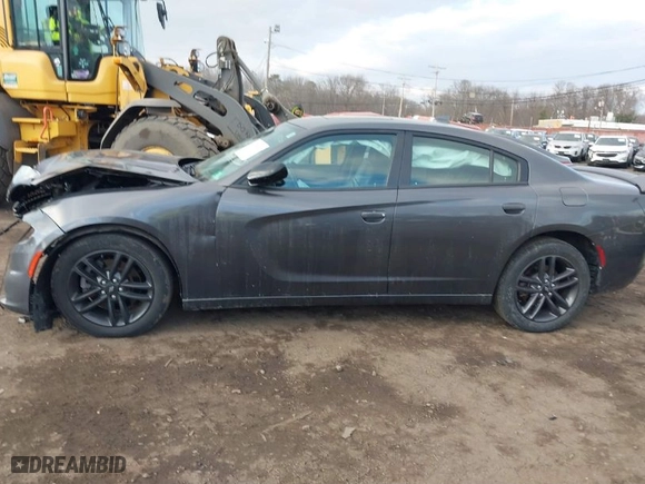 2019 Dodge Charger SXT with VIN 2C3CDXJG0KH547794, listed as a IAAI auction lot 41316535 with 41,050 mi miles. Bid and sale history available at carsss.com. Image 14.