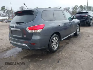 2014 Nissan Pathfinder S with VIN 5N1AR2MM6EC671936, listed as a IAAI auction lot 41680439 with 144,259 mi miles and . Bid and sale history available at DreamBid. Image 4.