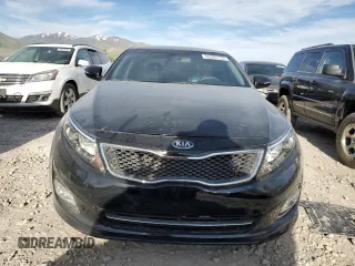 2015 Kia Optima LX z VIN 5XXGM4A76FG517607, wystawiony jako Copart lot #56585135 z przebiegiem 106 702 mil mil oraz Szkoda całkowita • Salvage title. Historia ofert i sprzedaży dostępna na DreamBid. Obrazek 5.