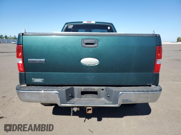 2007 Ford F-150 XL with VIN 1FTRF14W27KC10057, listed as a Copart auction lot 72533404 with 189,688 mi miles and Clean title. Bid and sale history available at DreamBid. Image 6.