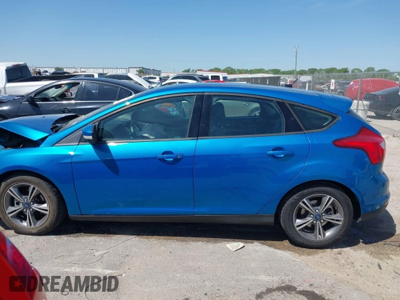 2014 Ford Focus SE with VIN 1FADP3K20EL383687, listed as a IAAI auction lot 42004089 with 127,374 mi miles. Bid and sale history available at carsss.com. Image 15.