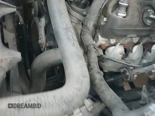 2019 Chevrolet Suburban с VIN 1GNSCJKJXKR177544, выставлен на аукционе IAAI как лот 42393627 с пробегом 158 244 миль миль и . История ставок и продаж доступна на DreamBid. Изображение 18.