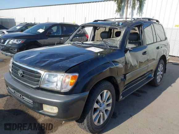 2000 Toyota Land Cruiser z VIN JT3HT05J2Y0101522, wystawiony jako IAAI lot #41965792 z przebiegiem 187 172 mil mil oraz . Historia ofert i sprzedaży dostępna na DreamBid. Obrazek 6.
