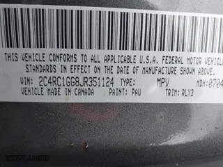 2018 Chrysler Pacifica Limited with VIN 2C4RC1GG8JR351124, listed as a IAAI auction lot 41398544 with 0 mi miles. Bid and sale history available at carsss.com. Image 9.
