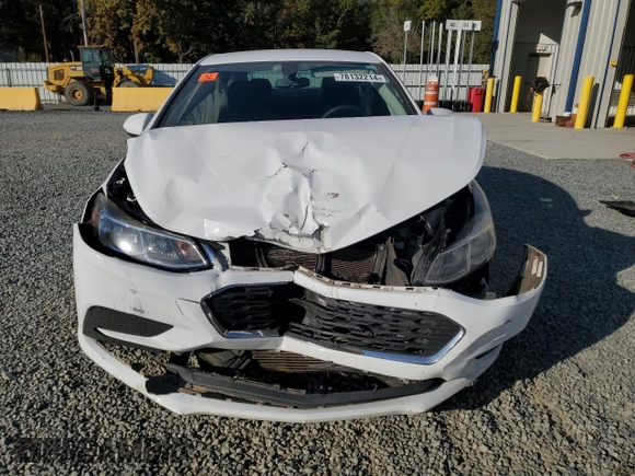 2018 Chevrolet Cruze LS with VIN 1G1BC5SM8J7174672, listed as a Copart auction lot 78132214 with 169,780 mi miles and Salvage Title. Bid and sale history available at DreamBid. Image 5.