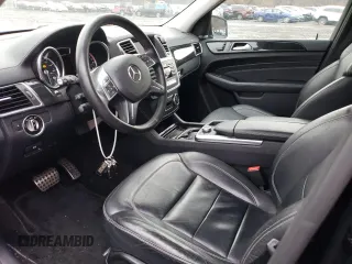 2015 Mercedes-Benz M 400 z VIN 4JGDA5GB5FA461406, wystawiony jako Copart lot #36112123 z przebiegiem Nie podano mil oraz . Historia ofert i sprzedaży dostępna na DreamBid. Obrazek 7.