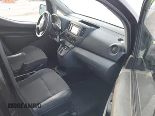 2013 Nissan NV200 SV with VIN 3N6CM0KNXDK691852, listed as a IAAI auction lot 41906532 with Not Provided miles and . Bid and sale history available at carsss.com. Image 5.