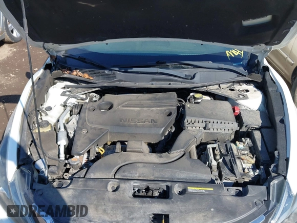 2018 Nissan Altima SR with VIN 1N4AL3AP6JC143033, listed as a IAAI auction lot 41829376 with Not Provided miles and . Bid and sale history available at carsss.com. Image 10.