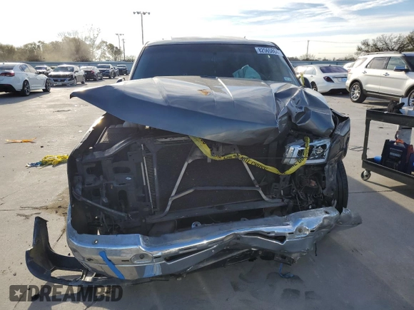 1999 Chevrolet Silverado 1500 with VIN 1GCEC14W3XZ158422, listed as a Copart auction lot 82565864 with 0 mi miles and Salvage Title. Bid and sale history available at carsss.com. Image 5.