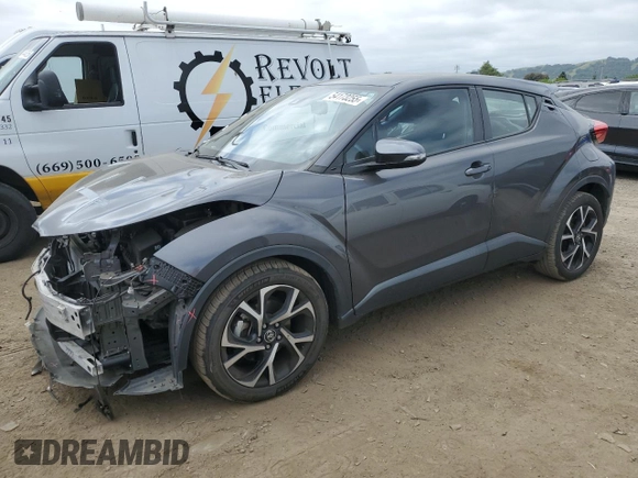2018 Toyota C-HR XLE with VIN NMTKHMBX0JR042667, listed as a Copart auction lot 54173255 with 50,395 mi miles and Salvage Title. Bid and sale history available at carsss.com. Image 1.