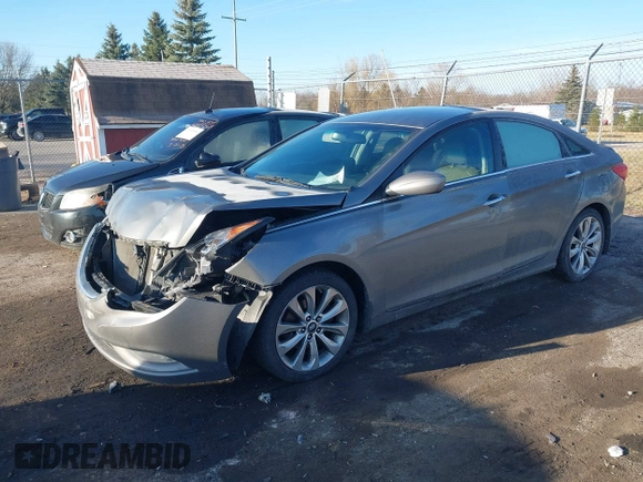 2012 Hyundai Sonata SE with VIN 5NPEC4ABXCH445938, listed as a IAAI auction lot 41834148 with 149,506 mi miles and . Bid and sale history available at carsss.com. Image 17.