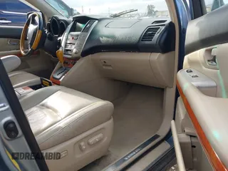 2008 Lexus RX 400h with VIN JTJGW31U882006173, listed as a IAAI auction lot 40350712 with 225,533 mi miles and . Bid and sale history available at DreamBid. Image 5.