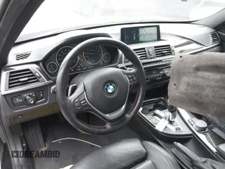 2017 BMW 3 Series 330e iPerformance with VIN WBA8E1C58HK480271, listed as a IAAI auction lot 42039429 with 93,242 mi miles. Bid and sale history available at carsss.com. Image 20.