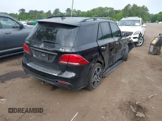 2017 Mercedes-Benz GLE 43 AMG с VIN 4JGDA6EB6HA959190, выставлен на аукционе IAAI как лот 42463806 с пробегом 106 420 миль миль и . История ставок и продаж доступна на DreamBid. Изображение 4.