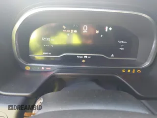 2023 Chevrolet Tahoe LT z VIN 1GNSCNKDXPR477061, wystawiony jako IAAI lot #42225743 z przebiegiem 57 077 mil mil oraz . Historia ofert i sprzedaży dostępna na DreamBid. Obrazek 15.