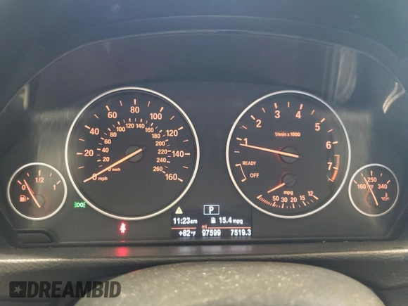 2015 BMW 3 Series 328i xDrive z VIN WBA3B5C5XFP653959, wystawiony jako Copart lot #61956095 z przebiegiem 97 599 mil mil oraz Szkoda całkowita • Salvage title. Historia ofert i sprzedaży dostępna na DreamBid. Obrazek 9.
