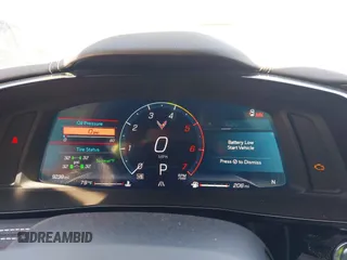 2024 Chevrolet Corvette 2LT z VIN 1G1YB2D43R5105307, wystawiony jako IAAI lot #42060470 z przebiegiem 9400 mil mil oraz . Historia ofert i sprzedaży dostępna na DreamBid. Obrazek 7.
