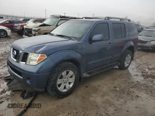 2005 Nissan Pathfinder LE z VIN 5N1AR18U25C791513, wystawiony jako Copart lot #85819304 z przebiegiem 166 158 mil mil oraz Szkoda całkowita • Salvage title. Historia ofert i sprzedaży dostępna na DreamBid. Obrazek 1.